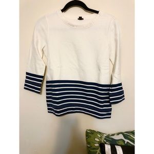 ❌ SOLD ❌  J. Crew Striped Pullover (XS)
